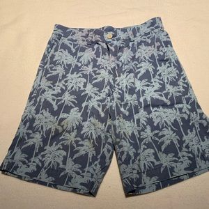 Vinyard Vines boys shorts in palm tree print